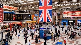 A Walk Through The London Victoria Station London England [upl. by Columbus324]